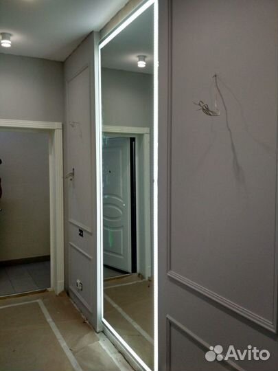 Зеркало большое на всю стену