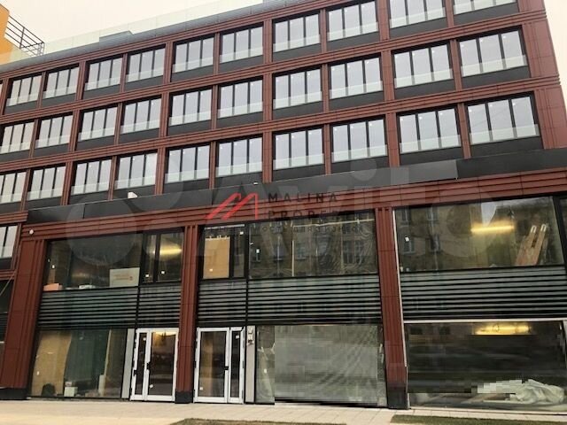 Продам торговое помещение, 380 м²