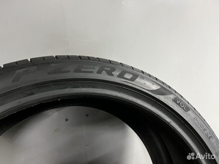 Pirelli P Zero PZ4 265/35 R22