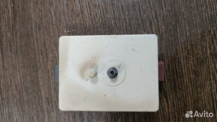 Помехоподавляющий фильтр Bmw X5 E70 N62N 4.8I 2010