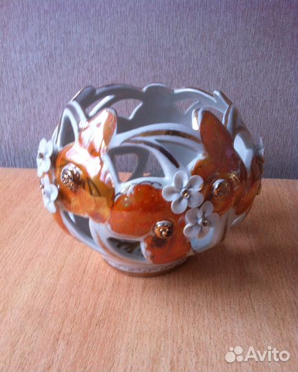 Фарфоровая ваза, конфетница