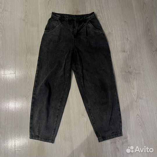 Джинсы широкие