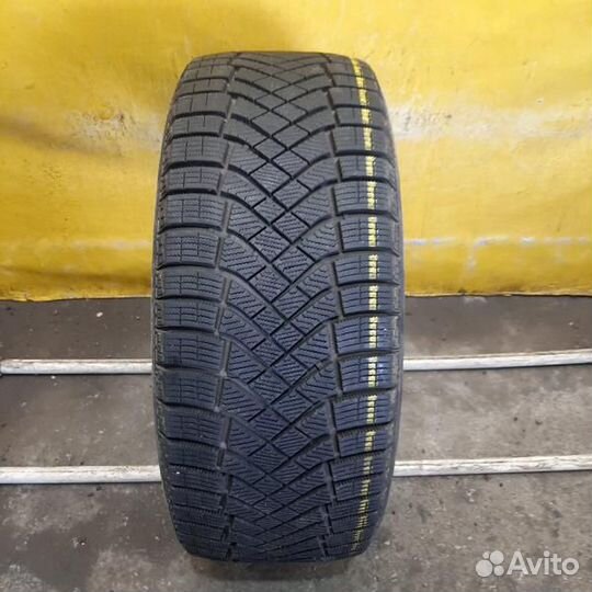 Pirelli Ice Zero FR 225/45 R17