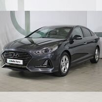 Hyundai Sonata 2.0 AT, 2018, 88 000 км, с пробегом, цена 2 025 000 руб.