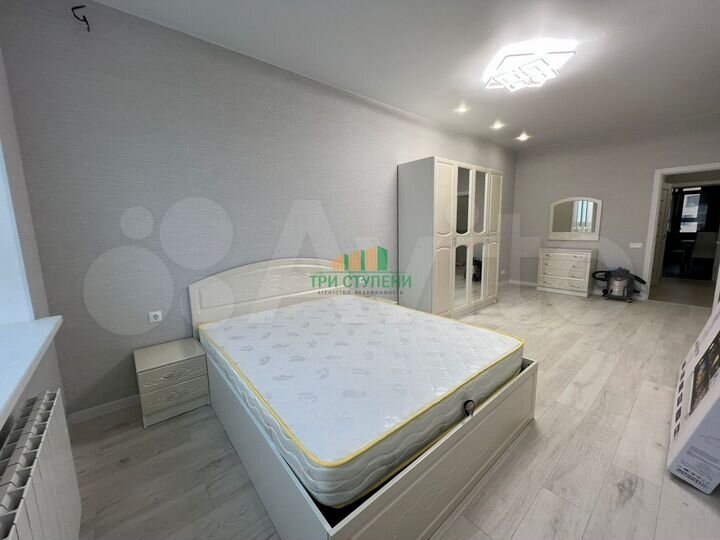 2-к. квартира, 52 м², 13/17 эт.