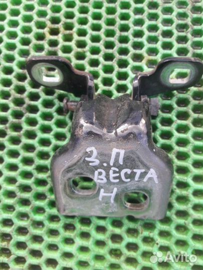 Петля двери задняя правая LADA Vesta 21179 2018