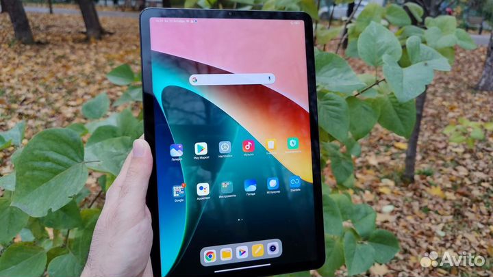 Xiaomi Pad 5 8/256 + стилус и клавиатура