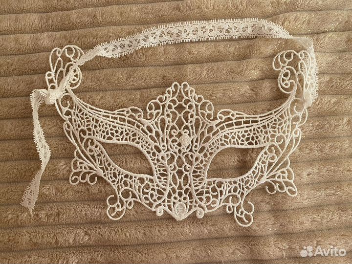 Маска кружевная