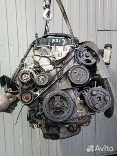Двигатель LF 2.0 Щуп поддон Мазда