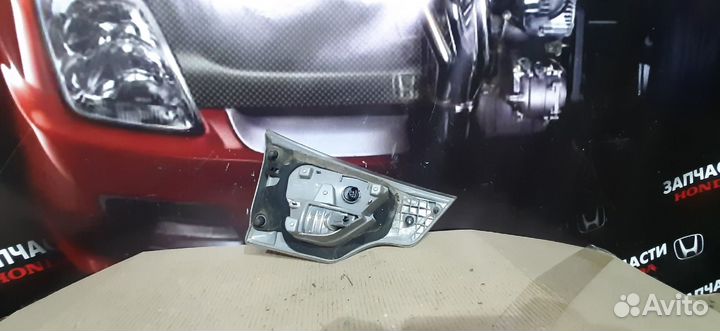 Фонарь задний правый внутренний highlander 3