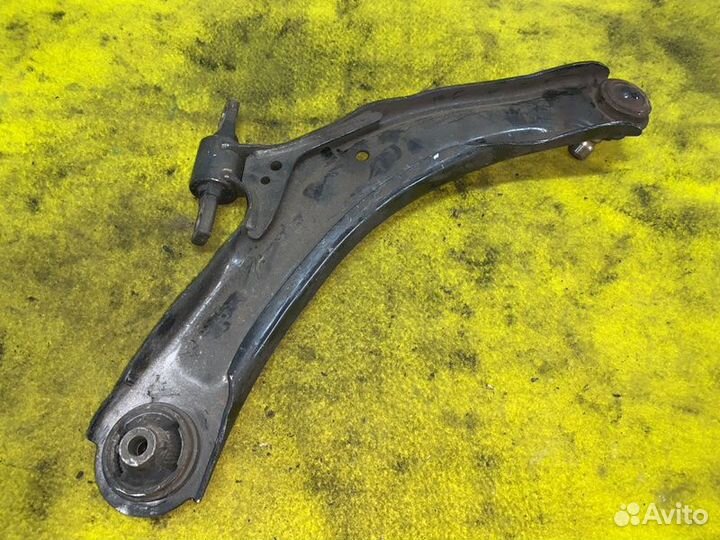 Рычаг передний левый Nissan X-Trail T31