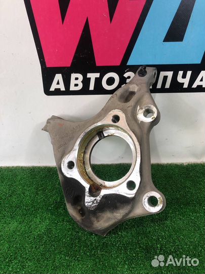 Кулак передний правый GMC Terrain 2 2018 84210077