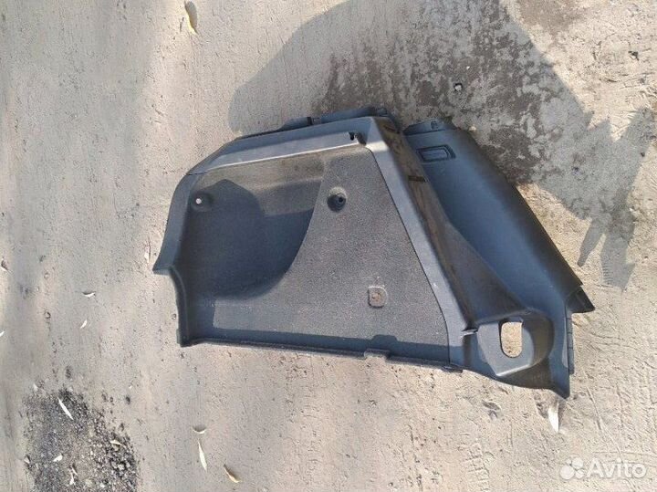 Обшивка багажника левая задняя левая Chevrolet