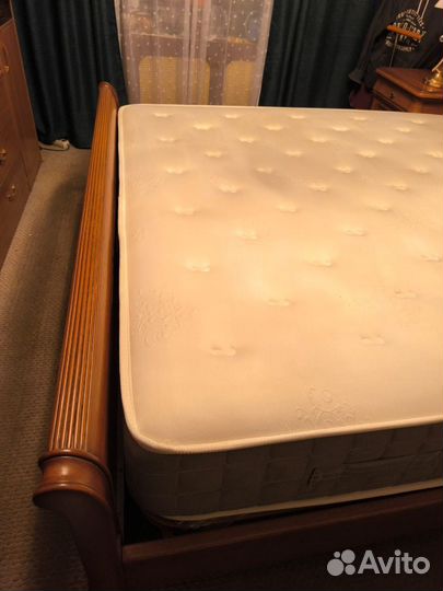 Спальный гарнитур бу