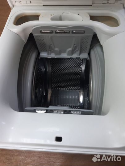 Вертикальная сма Electrolux на 6 кг. Гарантия 6 м