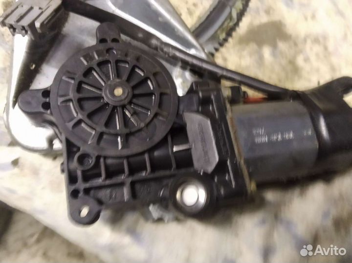 Электро стеклоподъёмник Вольво 940 960 С90