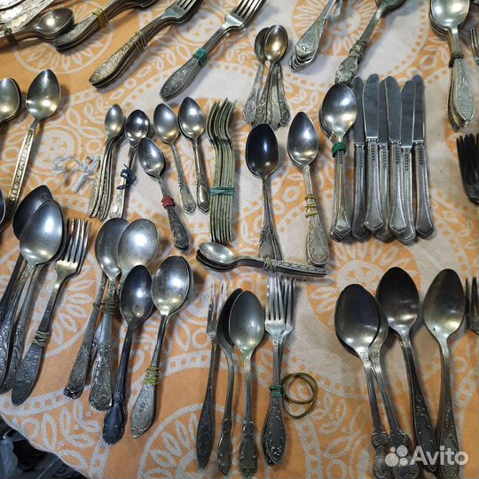 Мельхиоровые столовые приборы