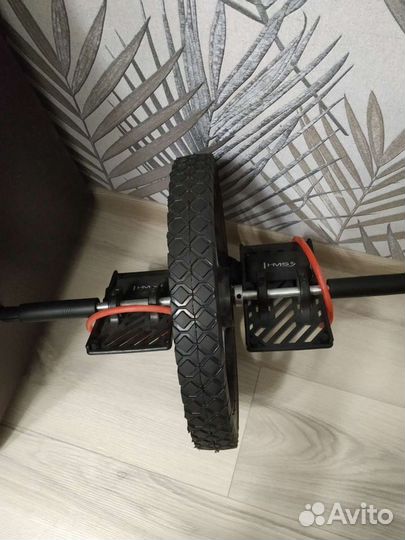 Ролик для пресса