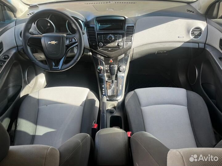 Chevrolet Cruze 1.6 AT, 2010, 158 000 км