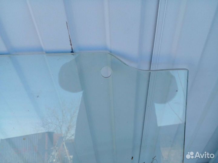 Стеклянный козырек