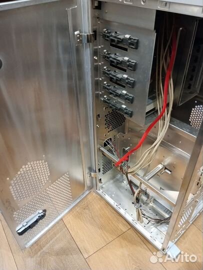 Корпус для пк Thermaltake mozart tx