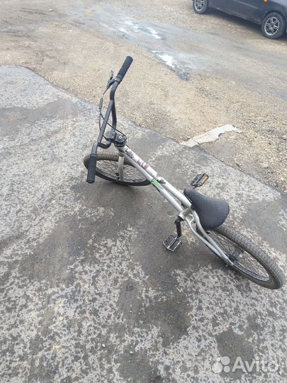 Трюковой велосипед бмх