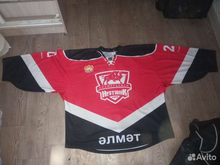 Вратарские майки, накидки,джерси, свитера