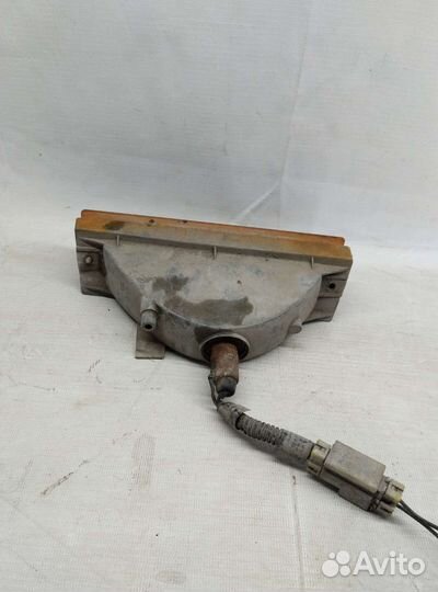 Поворотник правый nissan skyline r31