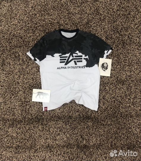Футболка Alpha Industries