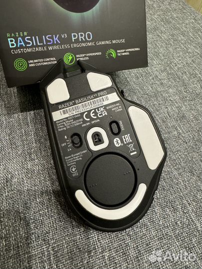 Игровая беспроводная мышь Razer Basilisk V3 Pro