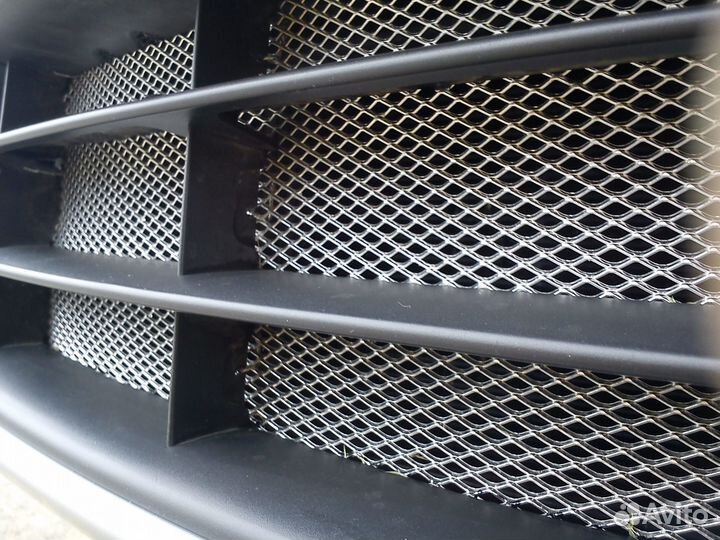 Защитная сетка радиатора с установкой