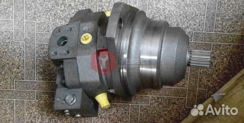 Мотор хода R520LC-9S xkah-01558