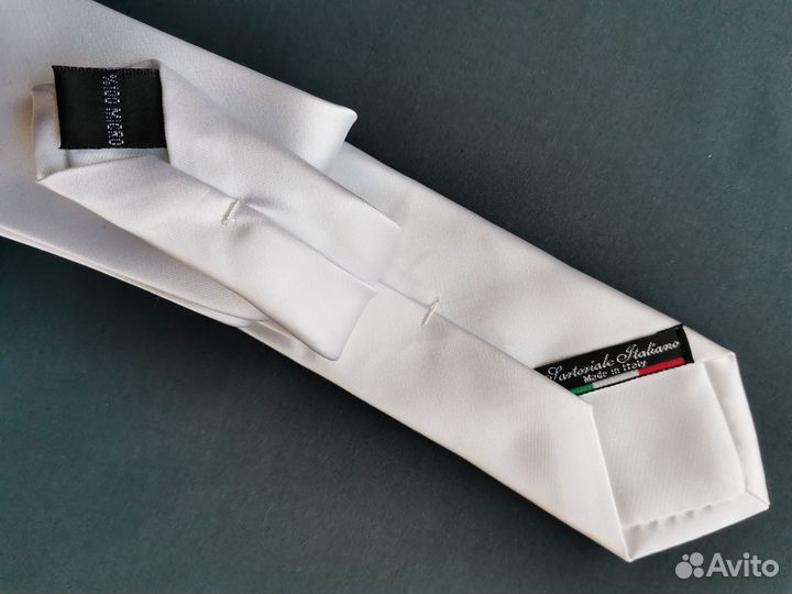 Галстук белый