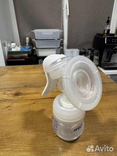 Молокоотсос avent ручной