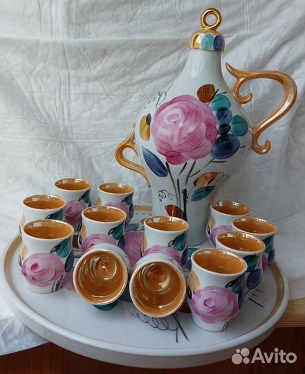 Графин с рюмками