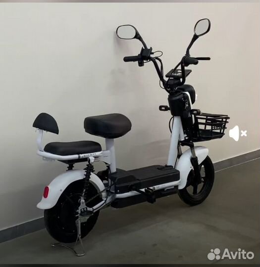 Электроскутер для взрослых с сидением