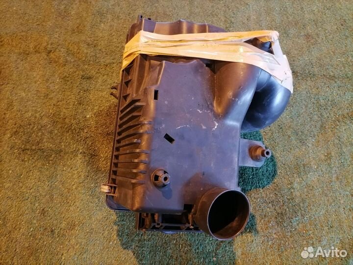 Корпус воздушного фильтра L5-VE L510-13-320A Mazda