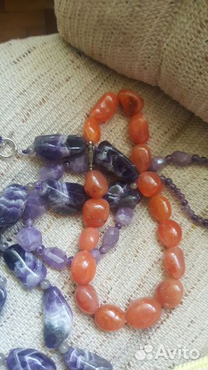 Бусы из натуральных камней