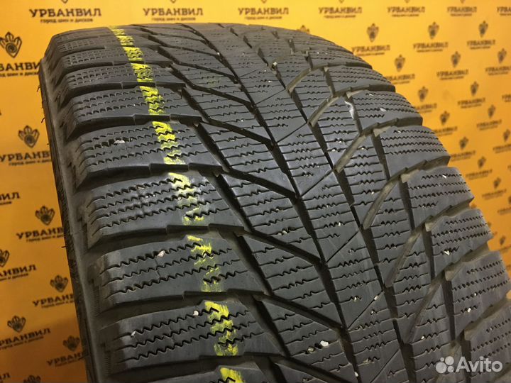 Triangle Snowlink TWT02 235/40 R18 95R