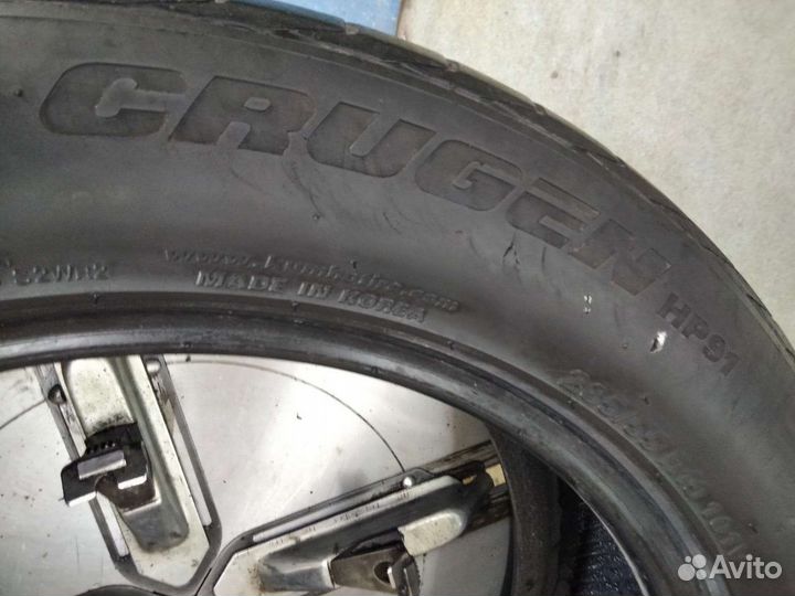 Kumho Cargomate 854 235/55 R19