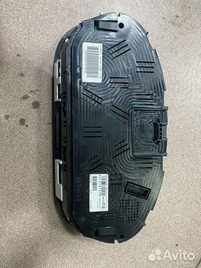 Щиток приборов. Рено меган 3 Рено Флюенс