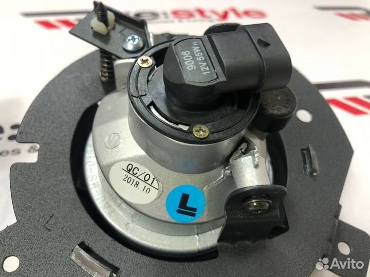 Туманки Mitsubishi L200 R613