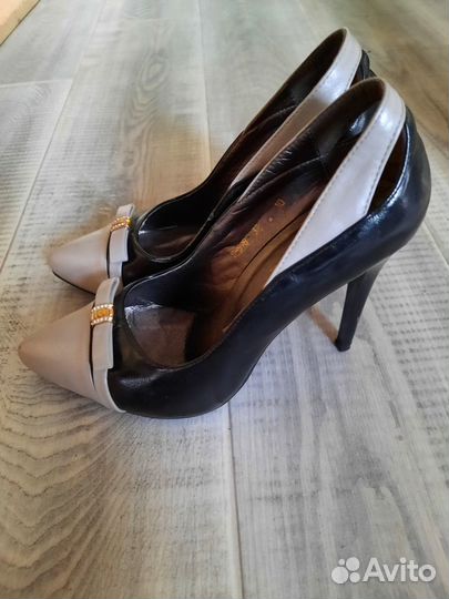 Туфли две пары