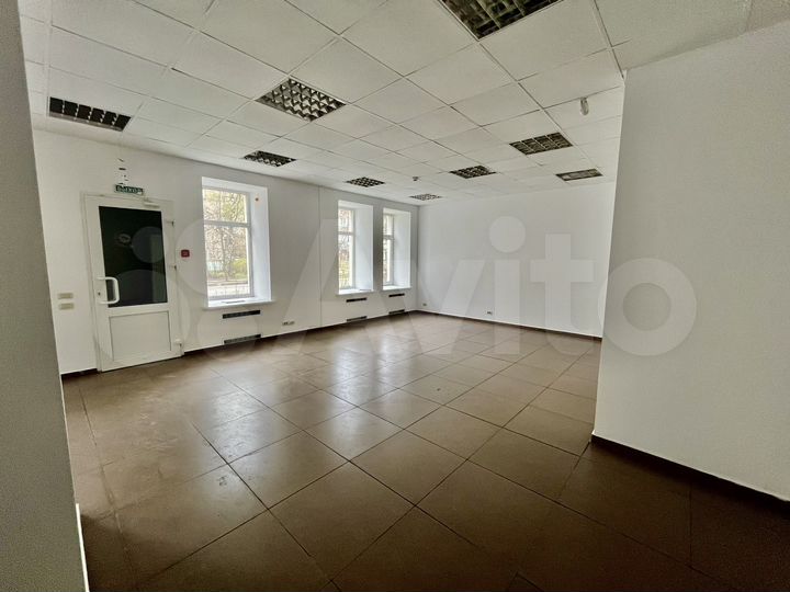 Свободного назначения, 80 м²