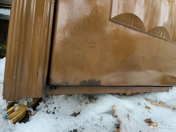 Металлическая дверь бу 90 200