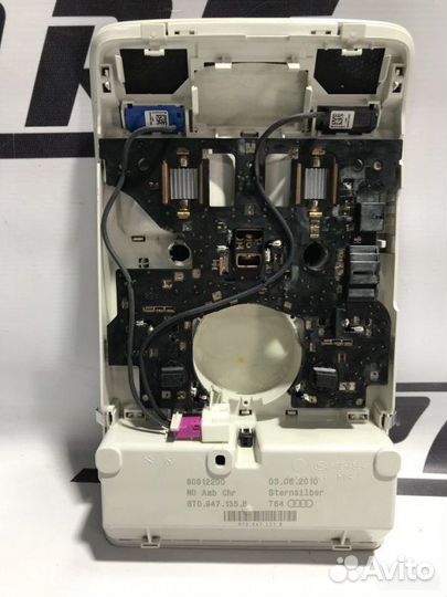 Плафон салона Audi A4 B8