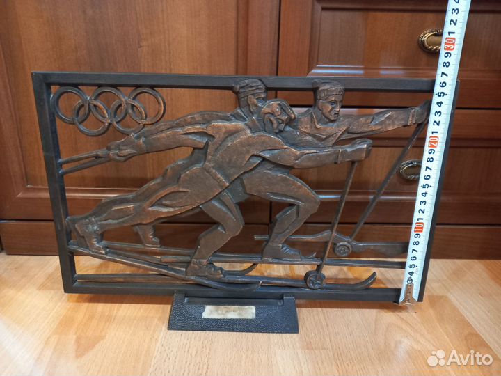 Настенное металлическое панно