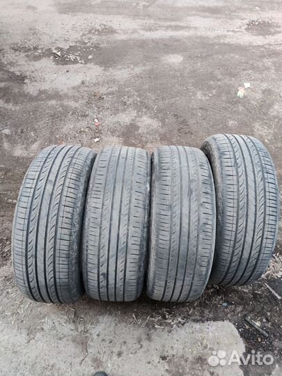 Nexen Roadian 581 235/55 R19 101H