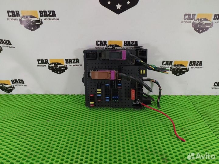 Блок предохранителей задний Volvo XC90