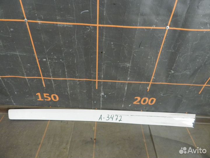 Накладка двери передней левой - LADA Granta